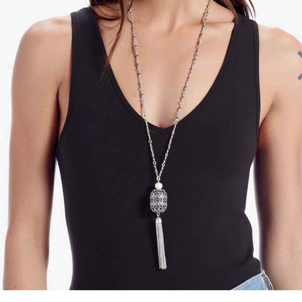 NEW long pearl pendant tassel necklace